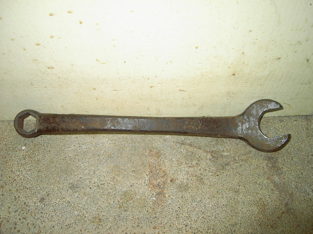 FORD MOTOR CAR WRENCH AUTOMOBILE TOOL