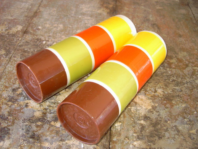 TUPPERWARE SPICE SHAKER STACKING CANNISTER COLORFUL RETRO KITCHEN TUBS