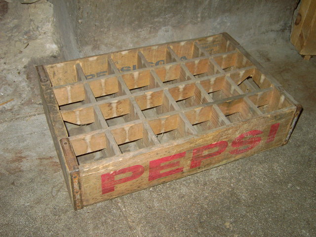 MASON CITY IOWA BOX PEPSI COLA SOFT DRINK BOTTLE TOTE CARRIER CASE CRATE FLOUR CITY MINNEAPOLIS MINNESOTA