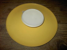 TUPPERWARE DIP BOWL CHIP TRAY CONDIMENT SERVING PLATE