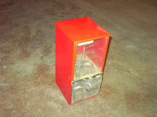 SUPERMARKET GROCERY STORE PRIZE BOX VENDING GUMBALL MACHINE TOY JOY BRAND VICTOR VENDER CHICAGO