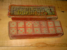 PEERLESS DOMINOES VICTORIAN ERA WOOD DOMINO TILE GAME PASTIME ROCHESTER LITHO COMPANY BOX