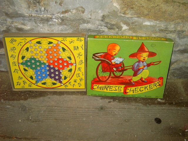CHINESE CHECKER BOARD BOX NATIONAL GAMES WEST SPRINGFIELD MASSACHUSETTS W RAD MARK