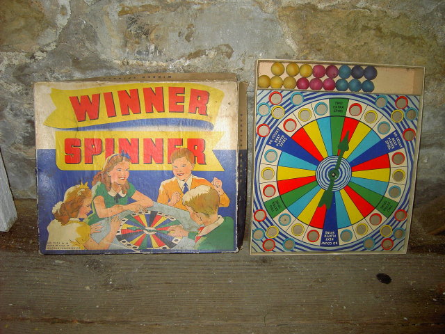 WINNER SPINNER CHILDRENS BOARD GAME WHITMAN PUBLISHING COMPANY RACINE WISCONSIN POUGHKEEPSIE NEW YORK