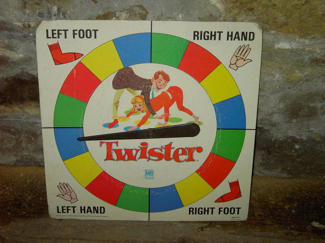 MILTON BRADLEY TWISTER SPINNER BOARD GAME PIECE 1966 DATE