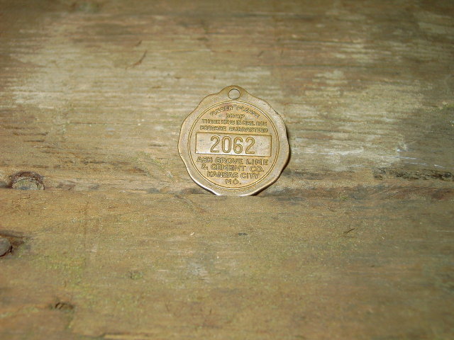 ASH GROVE LIME PORTLAND CEMENT COMPANY MEDAL 1957 KANSAS CITY MISSOURI 75TH ANNIVERSARY TOKEN BASTIAN BROTHERS ROCHESTER NEW YORK