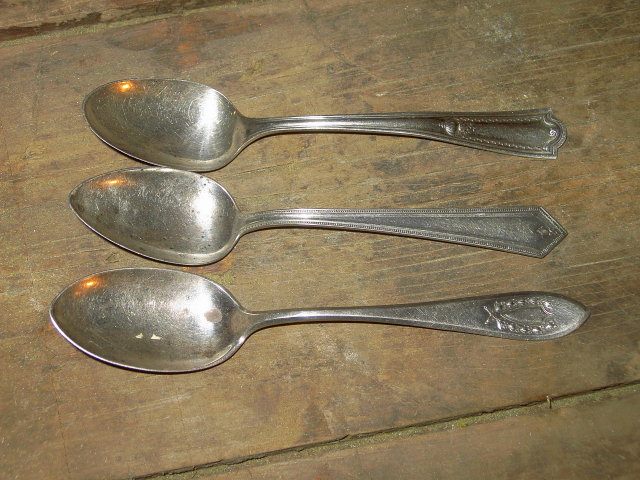 STERLING SILVER SPOON DECORATIVE VICTORIAN UTENSIL