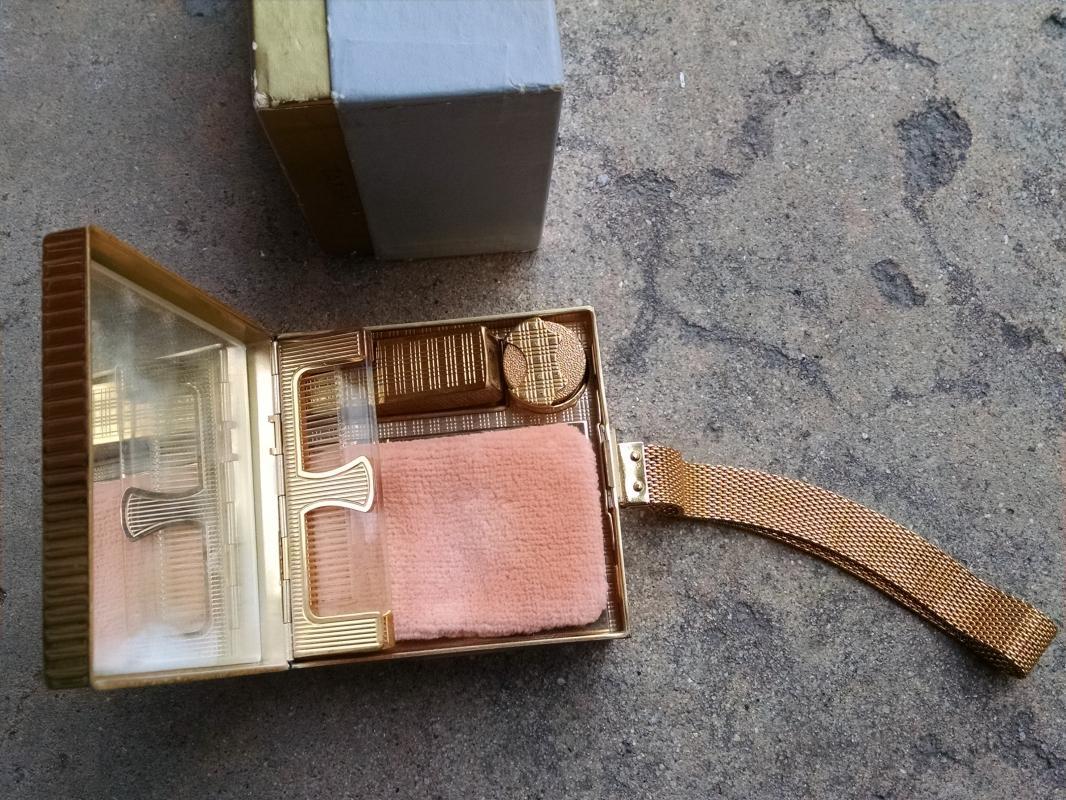Evans Elegance ladies purse makeup lipstick compact cigarette lighter tobacco carrier fancy evening case original gift box