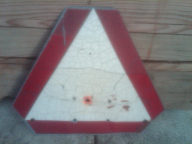 GALVANIZED STEEL REFLECTIVE TRIANGLE CAUTION SIGN FARM IMPLEMENT MACHINERY TOOL GARAGE WALL DECORATION