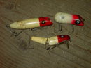 SHAKESPEARE MARTYS MIGHTY MOUSE FISHING LURE WOODEN BAIT PLUG JOINTED MINNOW RED WHITE FISH ANGLER TACKLE ACCESSORY