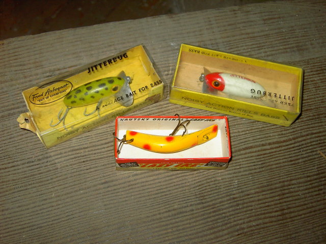 LAZY IKE WOODEN FISHING LURE JITTERBUG FISH PLUG KAUTZKY FORT DODGE IOWA FRED ARBOGAST AKRON OHIO ORIGINAL ADVERTISING BOX