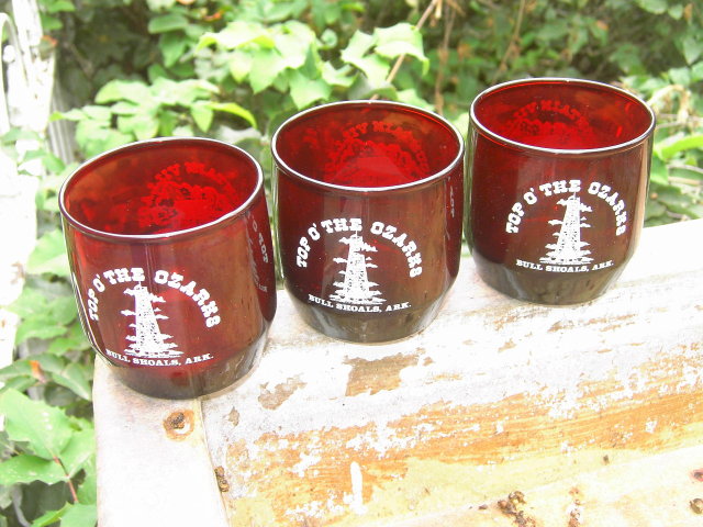 MOUNTAIN VILLAGE BULL SHOALS ARKANSAS OZARKS RUBY RED TUMBLER BAR GLASS