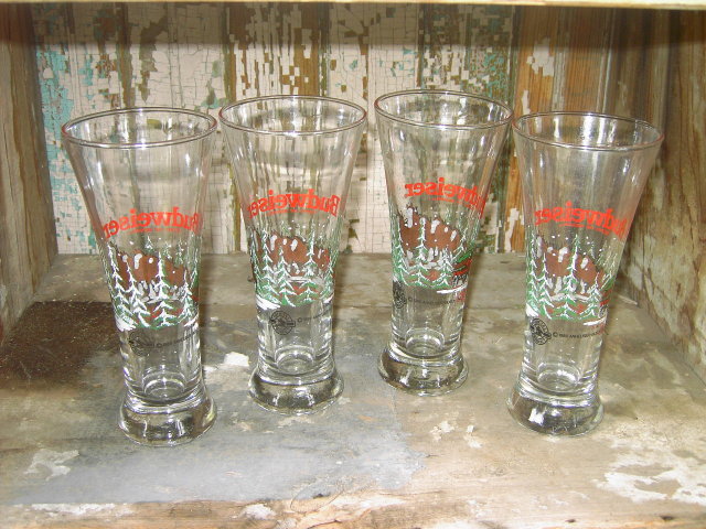 BUDWEISER CLYDESDALE HORSE BEER GLASS ANHEUSER BUSCH BELL STYLE TUMBLER SET BAR UTENSIL