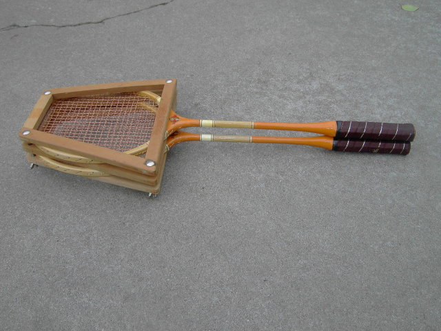 SIGNATURE BADMINTON RACKET CHAMPIONSHIP PLAY SPORTING RECREATION EQUIPMENT