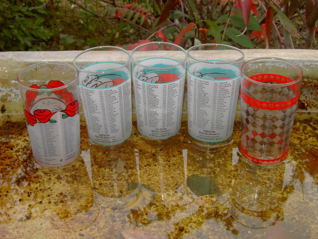 KENTUCKY DERBY GLASS BAR TUMBLER COCKTAIL UTENSIL