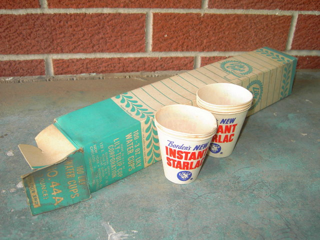 BORDENS NEW INSTANT STARLAC PAPER CUP LILY TULIP VENDING MACHINE UTENSIL BEVERAGE SERVER