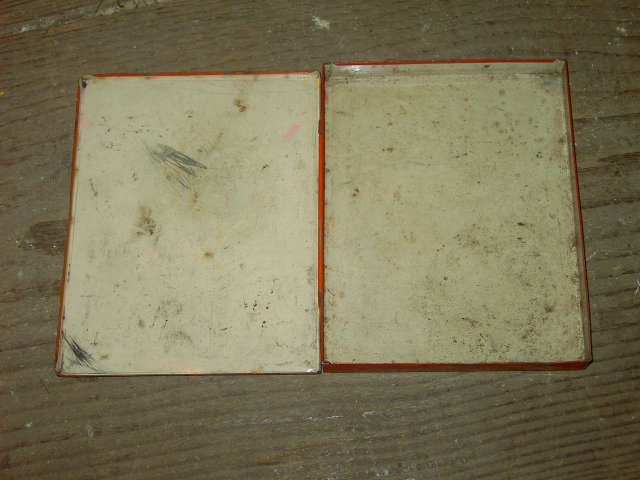 WALT DISNEY PINOCCHIO PAINT BOX TIN STORAGE CANNISTER TRANSOGRAM NEW YORK CITY MANUFACTURER MARK