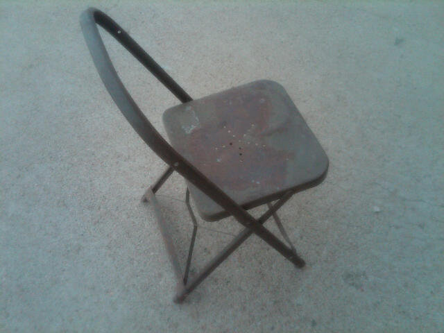 STEEL FOLDING CHAIR AMERICAN DEPRESSION ERA FURNITURE FIXTURE