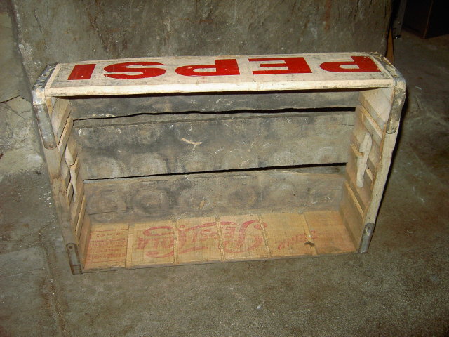 PEPSI COLA CRATE WOODEN BOX SOFT DRINK BEVERAGE BOTTLE TOTE CARRIER CASE FLOUR CITY STURDY BILT MINNEAPOLIS MINNESOTA ADVERTISING