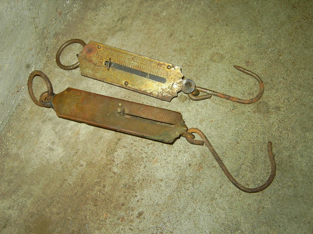 SPRING COIL SCALE WEIGHING TOOL FARM DEVICE GERMANY P S & W COMPANY MARK