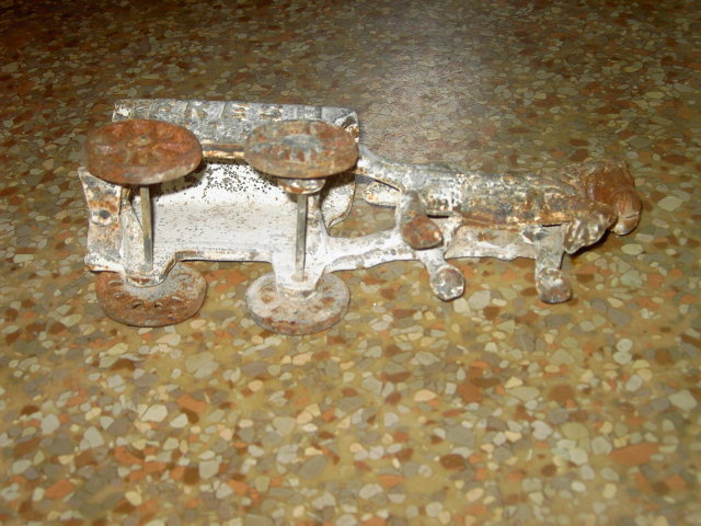 FRESH MILK WAGON HORSE CART CAST IRON TOY