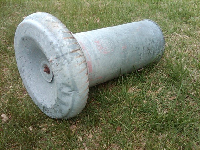 RALSTON PURINA CHICKEN BIRD FEEDER SEED TUBE GALVANIZED STEEL FEED TROUGH FARM POULTRY SHED TOOL