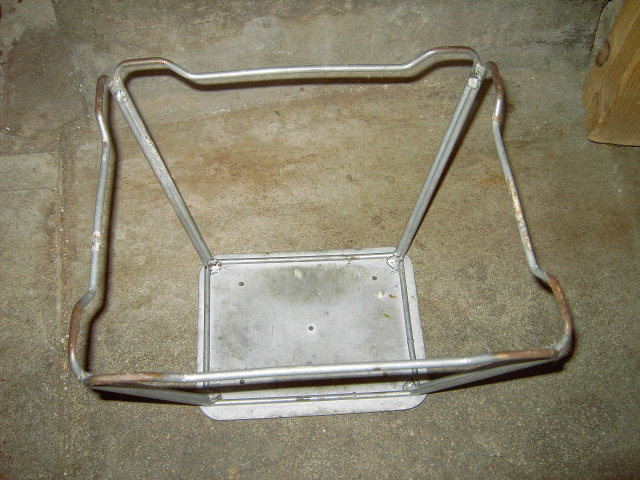 STEEL WIRE KITCHEN STOOL FOOT BENCH STEP SEAT