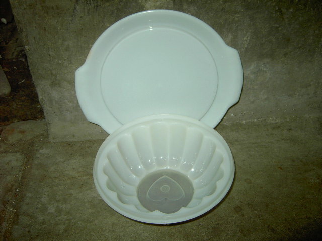 TUPPERWARE JELLO MOLD JEL N SERVE DESSERT PRESENTATION SERVING UTENSIL
