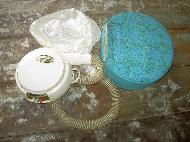 DOMINION ELECTRIC HAIR DRYER BEAUTY AID RETRO HOME SALON APPLIANCE