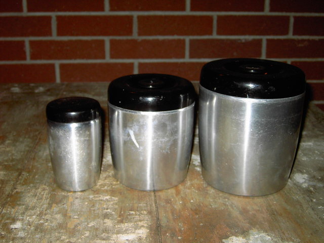 WEST BEND ALUMINUM CANNISTER COFFEE TEA FLOUR STORAGE CONTAINER TUB