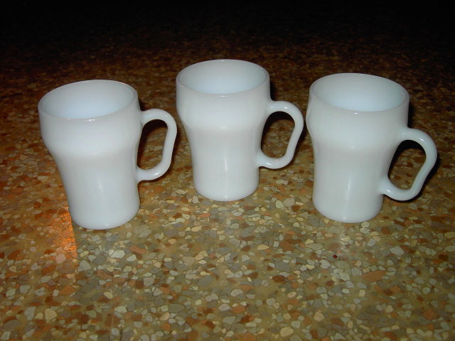 FIREKING ANCHOR HOCKING COLA STYLE WHITE GLASS MUG COFFEE CUP