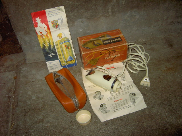 RIAM SWISS MADE ELECTRIC RAZOR BEARD SHAVER SWITZERLAND CARDBOARD BOX SHAUGHNESSY SALES OMAHA NEBRASKA ADVERTISING FLYER