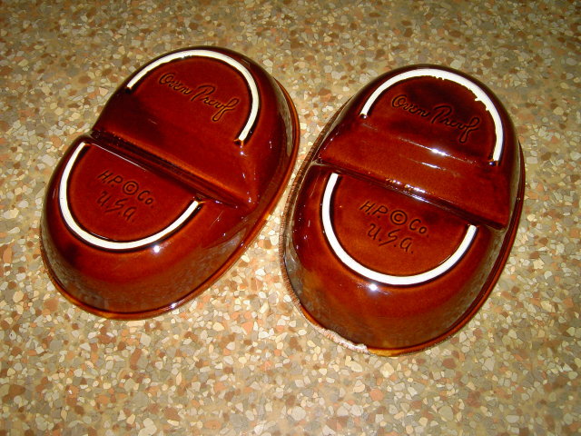 HULL POTTERY DIVIDED DISH CASSEROLE BOWL BROWN WHITE DRIP GLAZE RETRO TABLEWARE