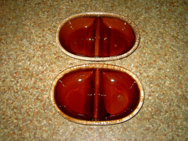 HULL POTTERY DIVIDED DISH CASSEROLE BOWL BROWN WHITE DRIP GLAZE RETRO TABLEWARE