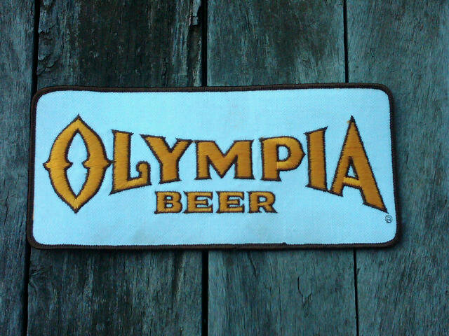 OLYMPIA BEER CLOTH PATCH WASHINGTON STATE BREWING COLLECTIBLE GARMENT DECORATION