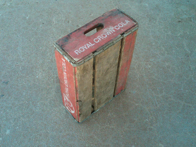 ROYAL CROWN COLA SODA POP BOTTLE TOTE CARRY CRATE