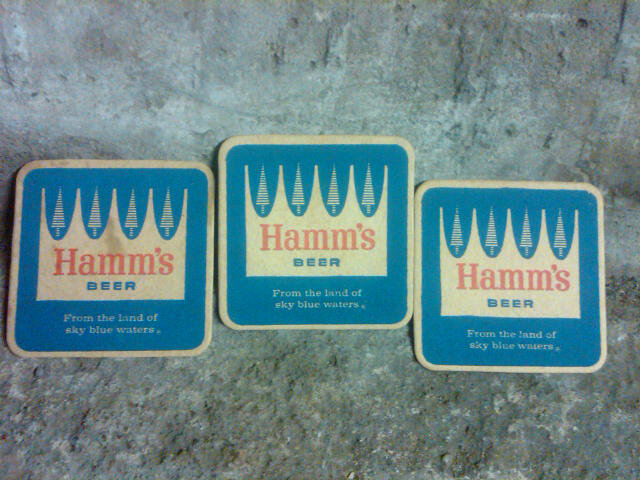 HAMMS BEAR BEER BEVERAGE COASTER BREW ADVERTISING BAR ACCESSORY