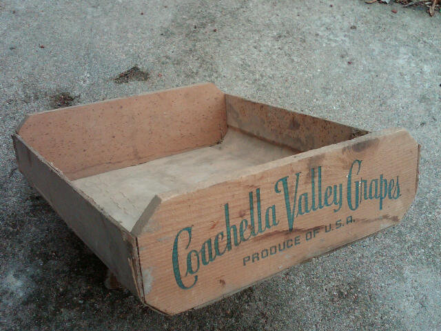 Heggblade Marguleas Coachella Valley Grape Crate Produce Box San Francisco California Advertising Tote