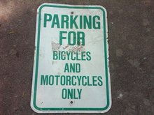 BICYCLE MOTORCYCLE PARKING ONLY STREET ROAD HIGHWAY SIGN DECORATIVE WALL FIXTURE DORM ROOM DOOR DECORATION