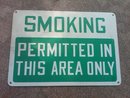 SMOKING PERMITTED BAR LOUNGE OFFICE ESTABLISHMENT SIGN DECORATIVE WALL FIXTURE DORM ROOM DOOR DECORATION