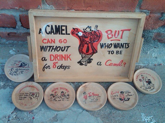 CAMEL GAG GIRLY CARTOON STYLE BAR TRAY 1950'S ERA NOVELTY COASTER SET LOUNGE ACCESSORY