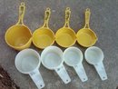 TUPPERWARE MEASURING CUP SET RETRO DRY INGREDIENT SCOOP KITCHEN UTENSIL TOOL
