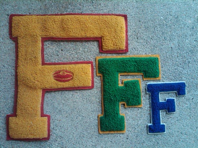 VARSITY LETTER F HIGH SCHOOL JACKET PATCH FOOTBALL SPORT ACHIEVEMENT AWARD APPAREL ACCESSORY