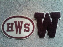 VARSITY LETTER W HIGH SCHOOL JACKET GARMENT APPAREL PATCH SPORT ACHIEVEMENT AWARD SWEATER DECORATION