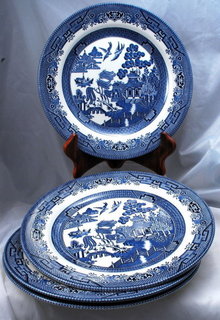 4 BLUE WILLOW PLATES Churchill Staffordshire 10