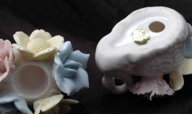Porcelain Swans Candle Stick Holders Arco Fine Quality Dallas made in Japan