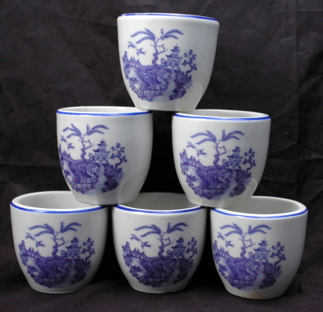 Set of Six Hall China Chinese Blue Willow Tea Cups