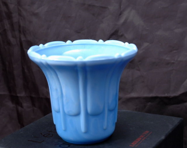 Akro Agate Fluted Vase Pot Slag Glass Delphite Blue Vintage Art Deco
