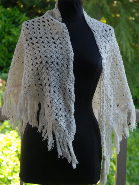 Beautiful Vintage Crochet Wrap, Shawl by Elwrin Made in Japan.