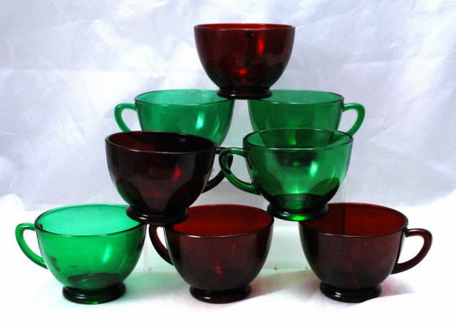 8 Ruby Red & Forest Green Anchor Hocking Punch Cups